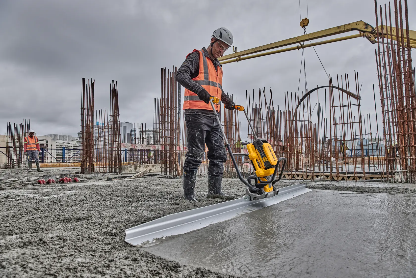 DEWALT® POWERSHIFT™ Règle Vibrante