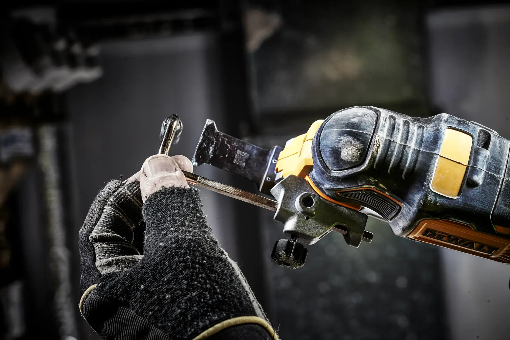 Multi-cutter XR 18V Brushless - 3 vitesses - 2 x 5Ah