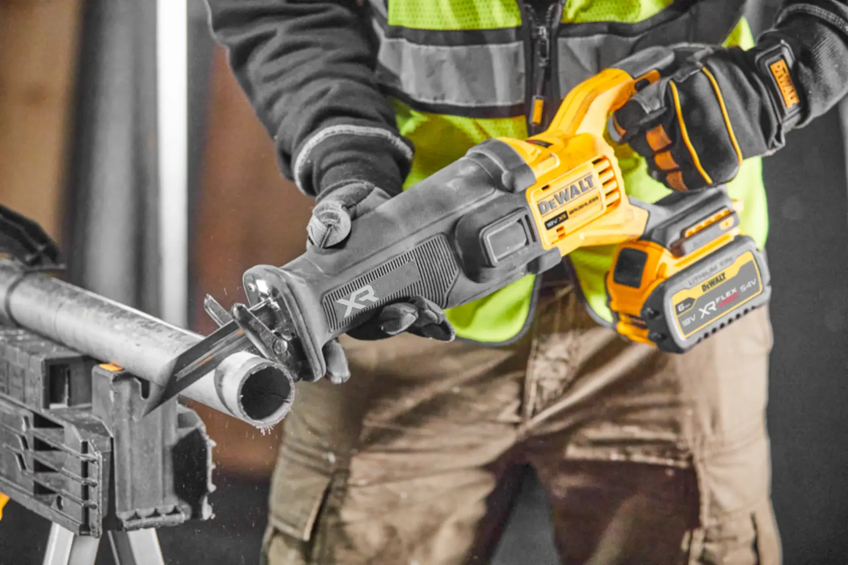 18V XR Reciprocating Saw With FLEXVOLT ADVANTAGE - Bare Unit