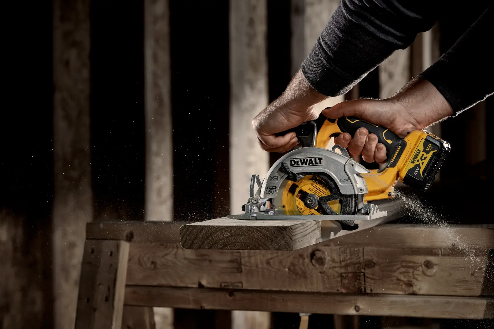 Scie Circulaire 12V XR Brushless 140mm 2 x 5.0Ah en TSTAK®