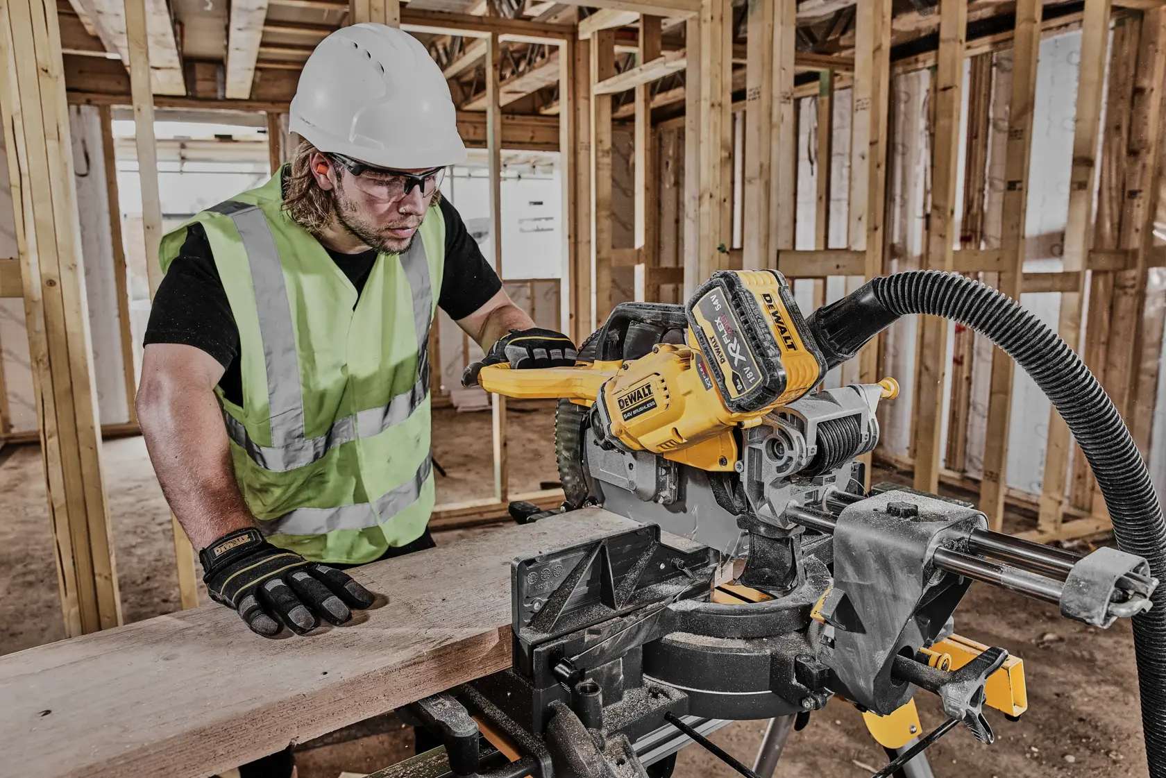 Graphic showing DEWALT XTREME Sub-Compact Series branding with the slogan 'Compact and Performance Packed' on a yellow background.