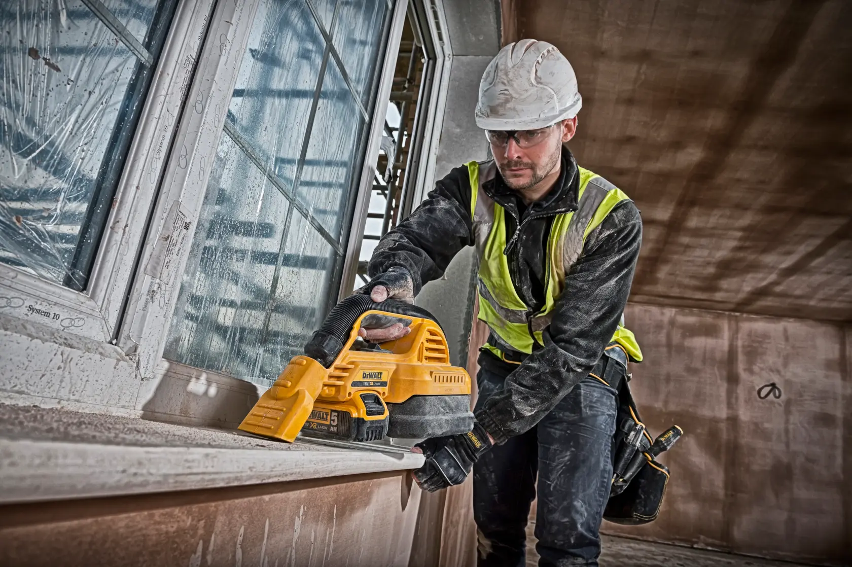 Aspirateur DEWALT® 18V XR® (outil uniquement)